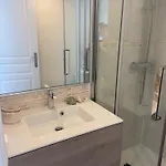 Cap D'antibes 50m From The 3 Bedrooms/pool فيلة أنتيب