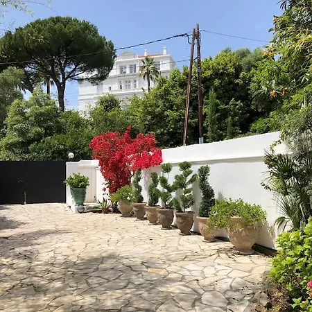 Cap D'antibes 50m From The 3 Bedrooms/pool Antibes