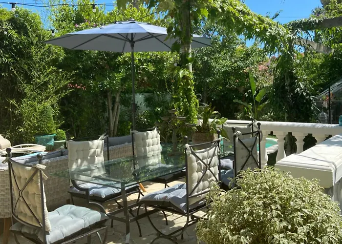 Villa Cap D'antibes 50m From The 3 Bedrooms/pool Antibes