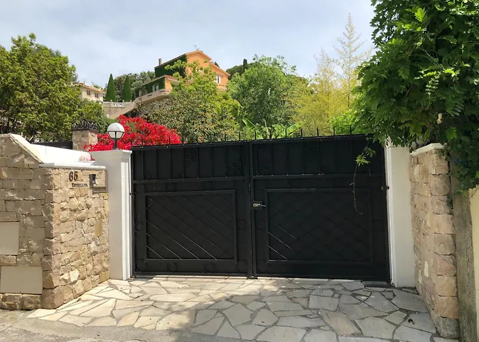 Villa Cap D'antibes 50m From The 3 Bedrooms/pool